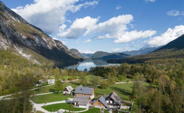 Villa & Chalet STARE