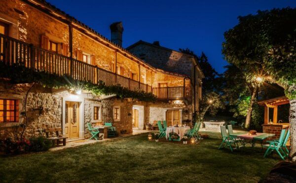 Luxury Villa Asaresidence